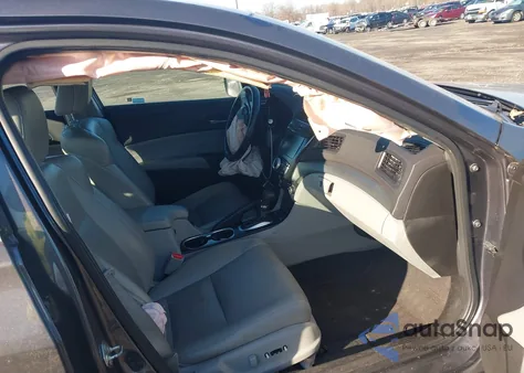 2017 Acura Ilx Premium Package/Technology Plus Package from USA, damaged, VIN 19UDE2F7XHA006897